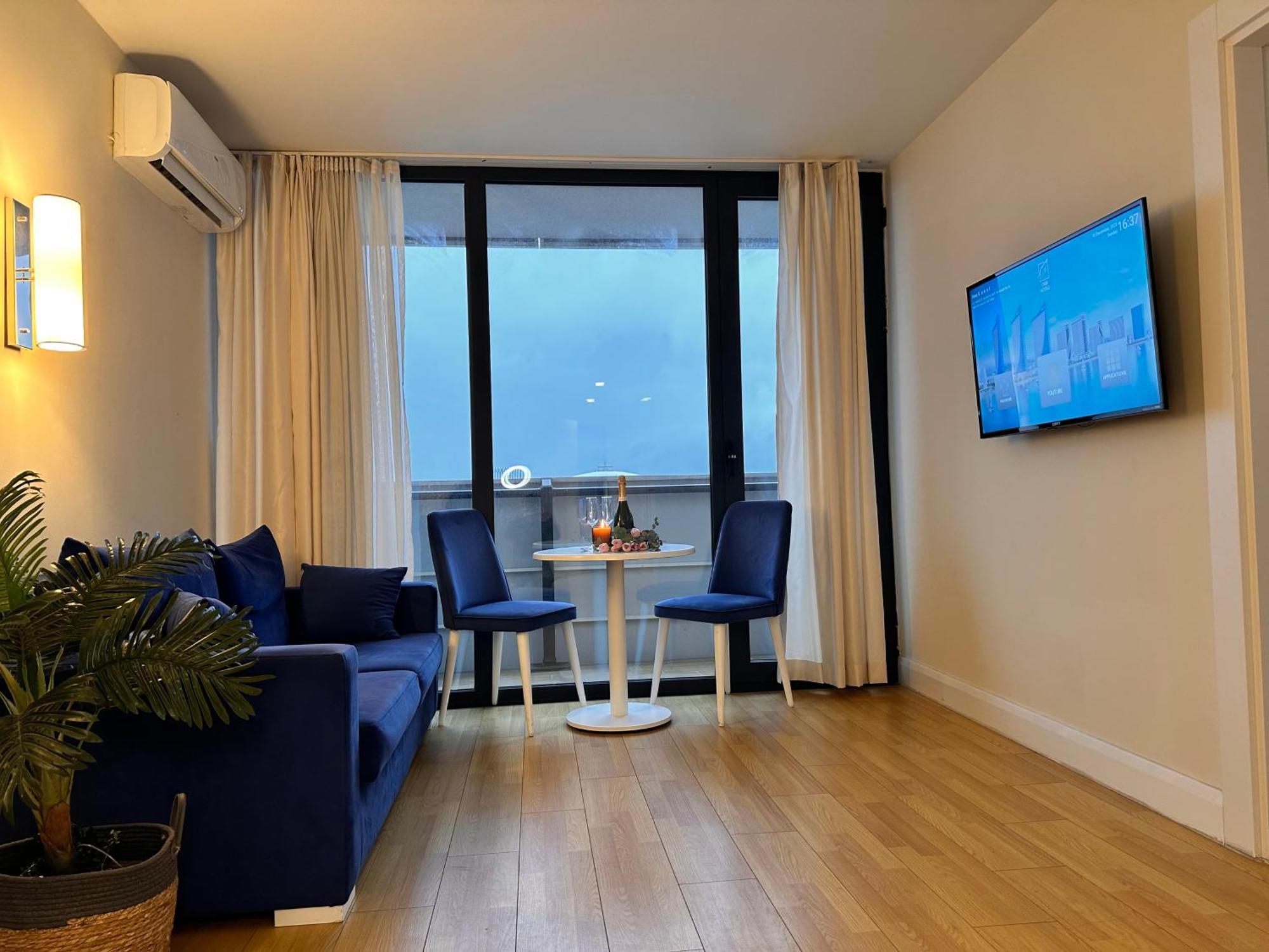 Batumi Orbi City Apart Hotel Exterior foto